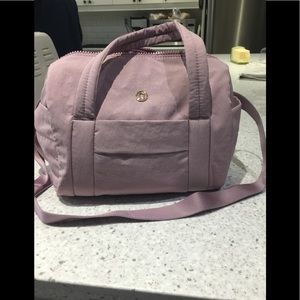 Lululemon purse NWOT never used